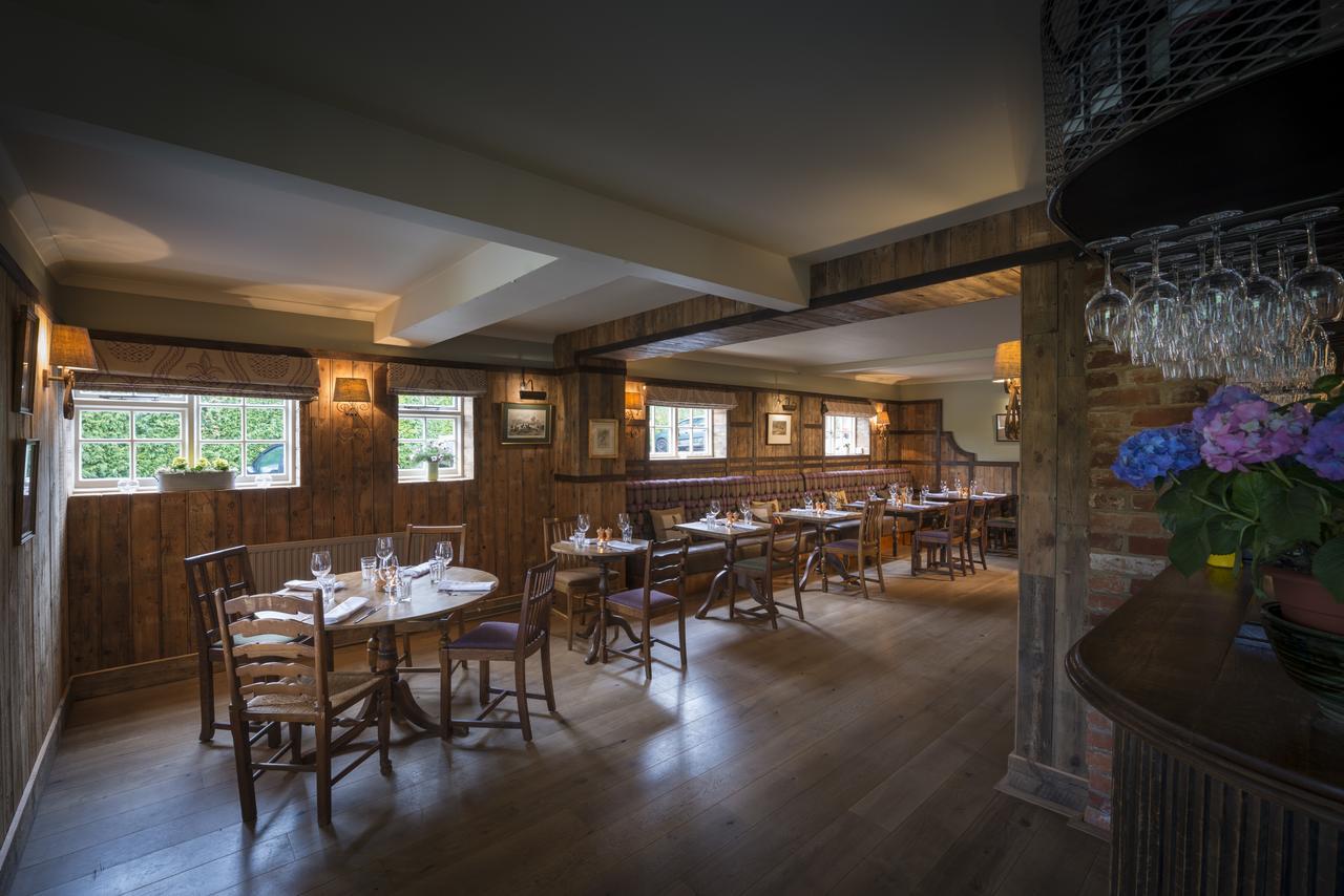 The Hawk Inn Andover Buitenkant foto